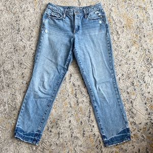 Universal Thread High Rise Straight